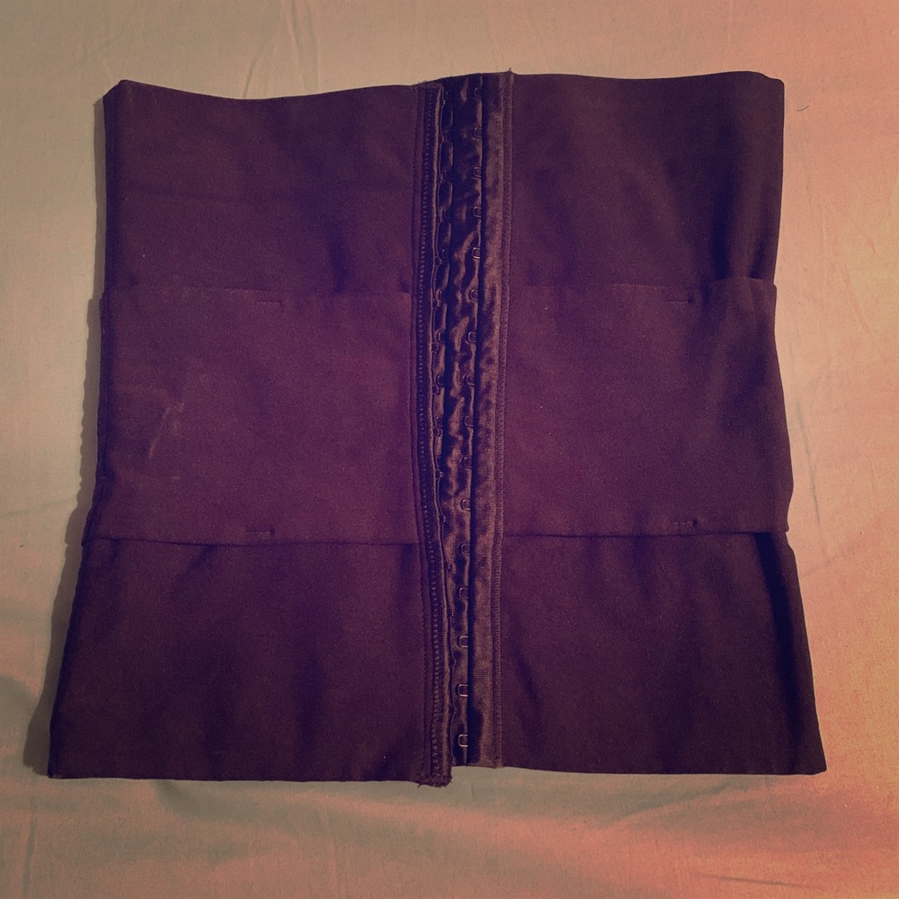 Supportive Small Waist Garter